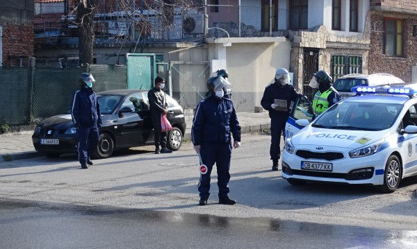  Полицейска акция в ромската махала в Благоевград 