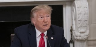 Оставка в администрацията на Тръмп заради реакцията му на протестите