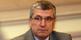 И Борисов има наглостта да иска да управлява пак?