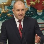 Президентът: Нямам намерение да коментирам режисирания спектакъл за сина ми