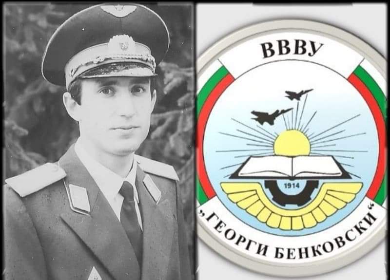 Президентът Румен Радев пример за всички летци във ВВВУ „Георги Бенковски“ град Долна Митрополия