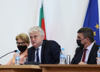 Рашков: Искат да спечелят изборите и възобновят строителството,да продължи огромна кражба Рашков: Искат да спечелят изборите и възобновят строителството,да продължи огромна кражба