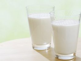 Дерат българина както ту, чин не го е драл? Българското мляко е по-евтино в Брюксел, отколкото в София