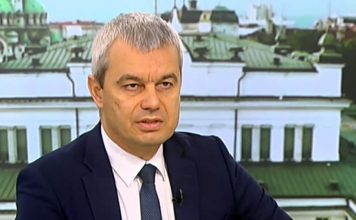 Костадинов: Помните ли записа, в който Петков и Василев обясняваха как ще правят местните избори с тяхното МВР?