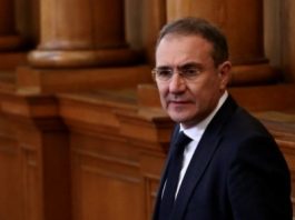 След записите на Цанов и Алексей Петров: БСП иска комисия да провери машинния вот, ГЕРБ ги подкрепя