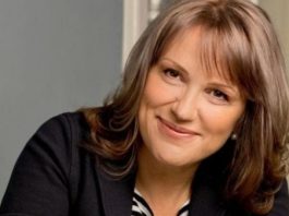 Гледам, слушам и се смея с глас