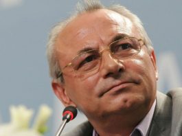 Доган поиска оставката на Делян Пеевски: Никой не може да открадне или да присвои ДПС