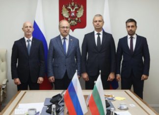 Костадинов отправи молба към Русия при визитата си в Москва, тя: Ще проучим въпроса