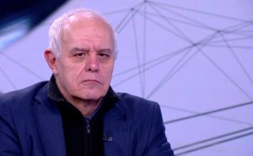 Райчев: Или обядваш с ПП-ДБ, или не ядеш и отиваме на избори. Борисов прави повече театър, отколкото политика