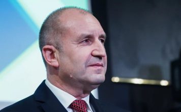 ТОПНОВИНА: Радев внася предложение в парламента за референдум за еврото