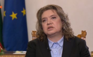 Киселова: “Опазил ме Господ, ако аз съм причината българските граждани да не бъдат питани”