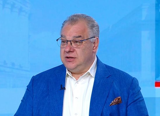 Д-р Мирослав Ненков: Ако някои от протестиращите шофьори работи само 1 ден в болница ще се самозапали!