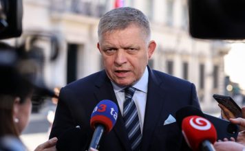 Фицо: Отказът на ЕС от руския газ застрашава националните ни интереси, блокираме новите санкции срещу Москва