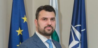 Георг Георгиев поздрави на английски Украйна от името на българския народ