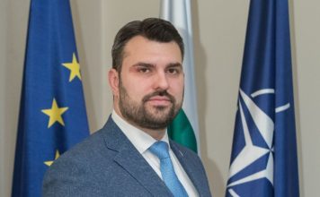 Георг Георгиев поздрави на английски Украйна от името на българския народ