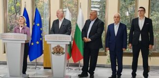Урсула: България е осигурила 1/3 от оръжията за Украйна. Благодарим ви! Путин е хищник и няма да спре