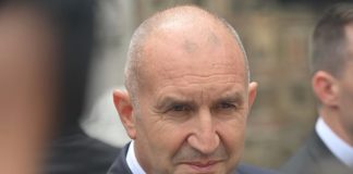Прессекретарят на Радев: БНТ игнорира президента в централната си емисия, за разлика от други партийни лидери. Това не е плурализъм