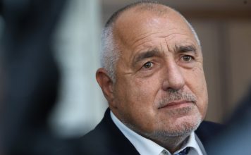 Борисов: Цветан Василев се кри на тавана на къщата ми, а Пеевски го гонеше, влизаше през гаража, а аз го укривах като ятак