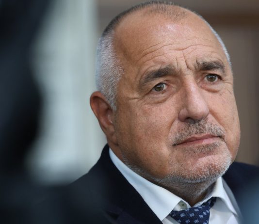 Борисов: Цветан Василев се кри на тавана на къщата ми, а Пеевски го гонеше, влизаше през гаража, а аз го укривах като ятак