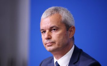 Костадинов в подкаста на Явор Дачков: Пеевски и Борисов на съд! Готови сме да управляваме с Радев / ВИДЕО