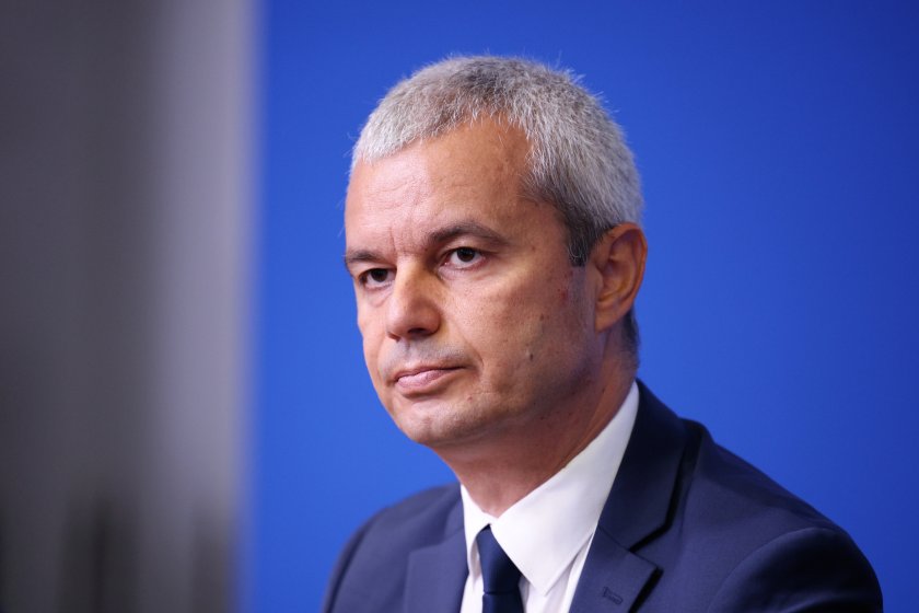 Костадинов в подкаста на Явор Дачков: Пеевски и Борисов на съд! Готови сме да управляваме с Радев / ВИДЕО