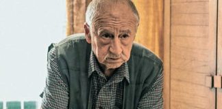 Всичките тези, които викаха в един глас – „Хайде, няма ли да излезе на терена Румен Радев“, сега когато той се появи, разбраха, че работата става по-друга Всичките тези, които викаха в един глас – „Хайде, няма ли да излезе на терена Румен Радев“, сега когато той се появи, разбраха, че работата става по-друга