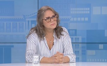 Цветеслава Гълъбова: Замразете спешно депутатските заплати и забранете бордовете за държавните служители