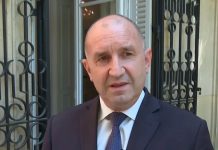 Радев от Париж: Незаконният град във Варна е свързан с националната ни сигурност. Под чие давление шефът на ДАНС отмени принудителната мярка на украинеца (ВИДЕО)