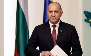 Румен Радев: Край на предоставянето на въоръжение от Българската армия за Украйна